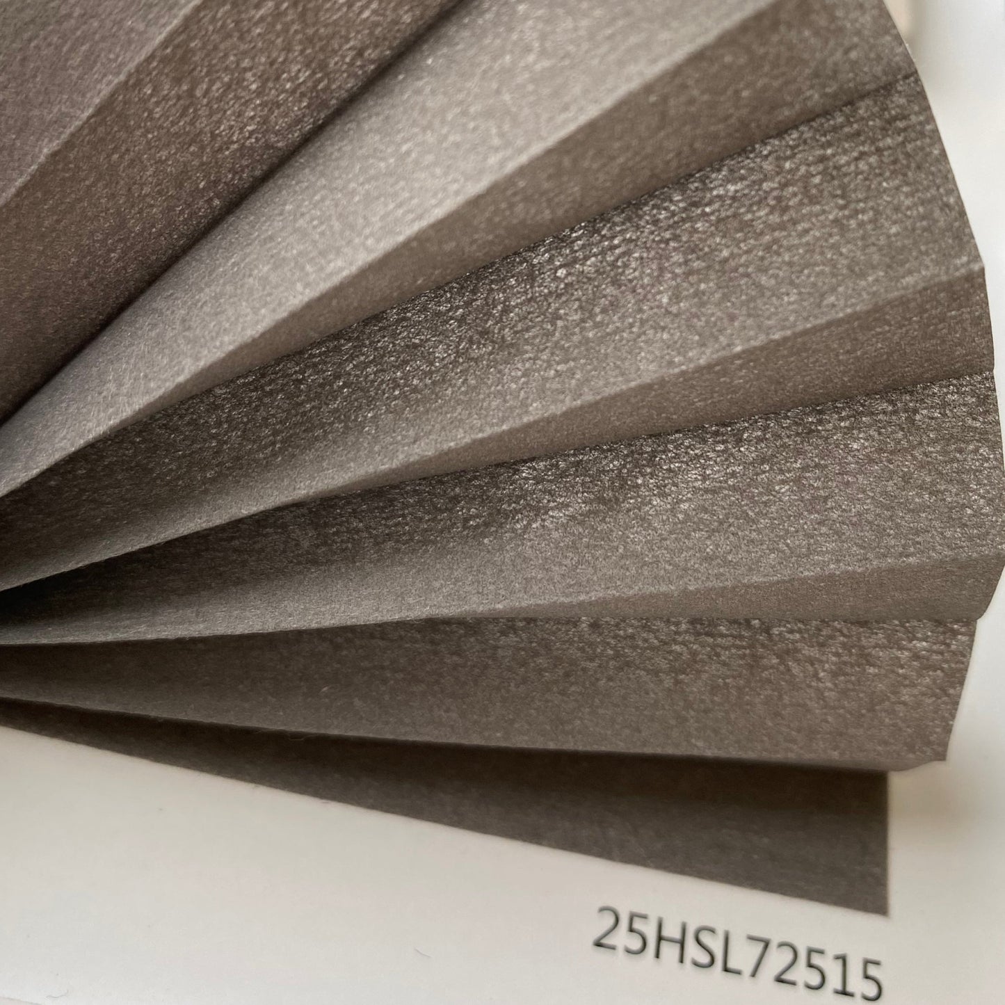 25mm Classic Light-Filtering Honeycomb/Cellular Shades